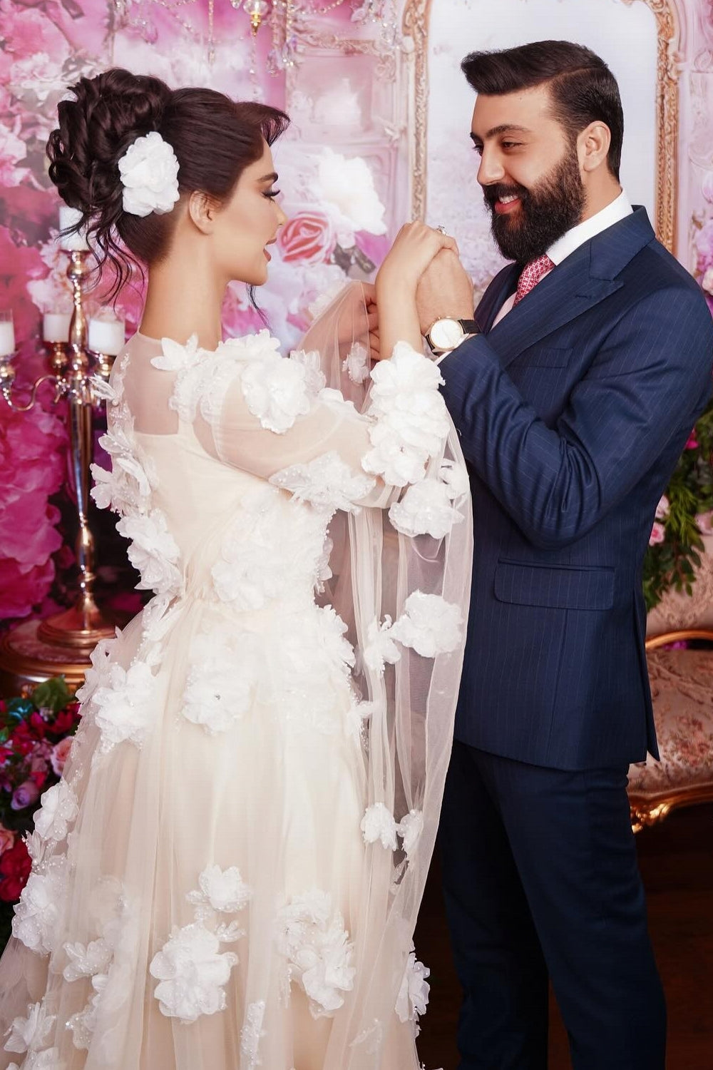 Chic Champagne A-Line Square Beaded Illusion Sleeves Sequined Long Tulle Wedding Dresses With 3D Flowers