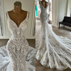 Chic Long Mermaid V-neck Sleeveless Wedding Dress With Lace