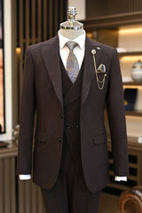 Chocolate Peak Lapel Three-Piece Business Suit Set for Men