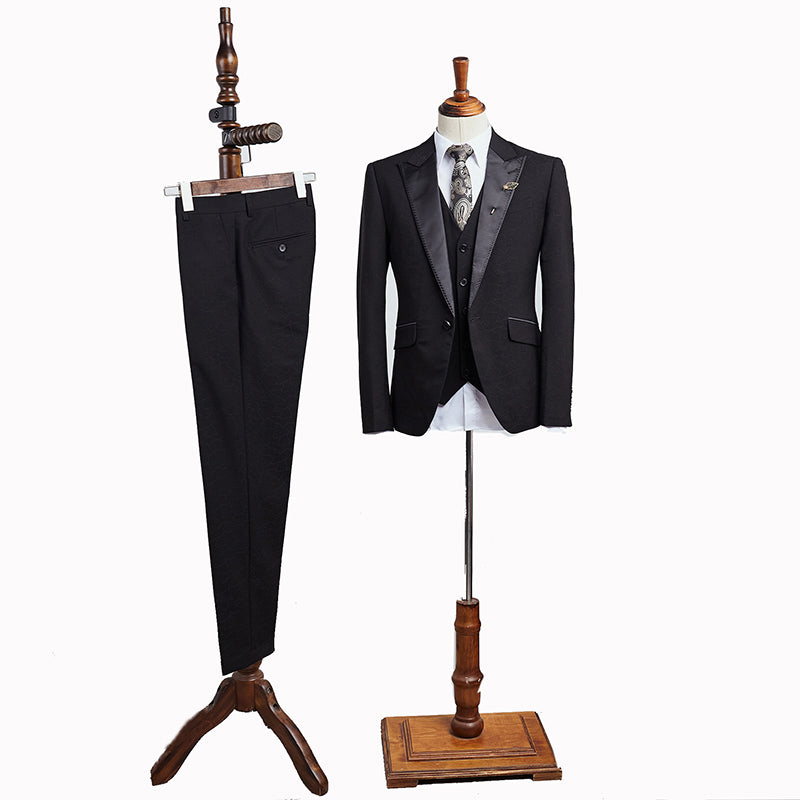 Classic All Black Three Pieces Peak Lapel Men’s Business Suit