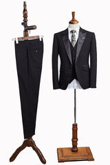 Classic All Black Three Pieces Peak Lapel Men’s Business Suit
