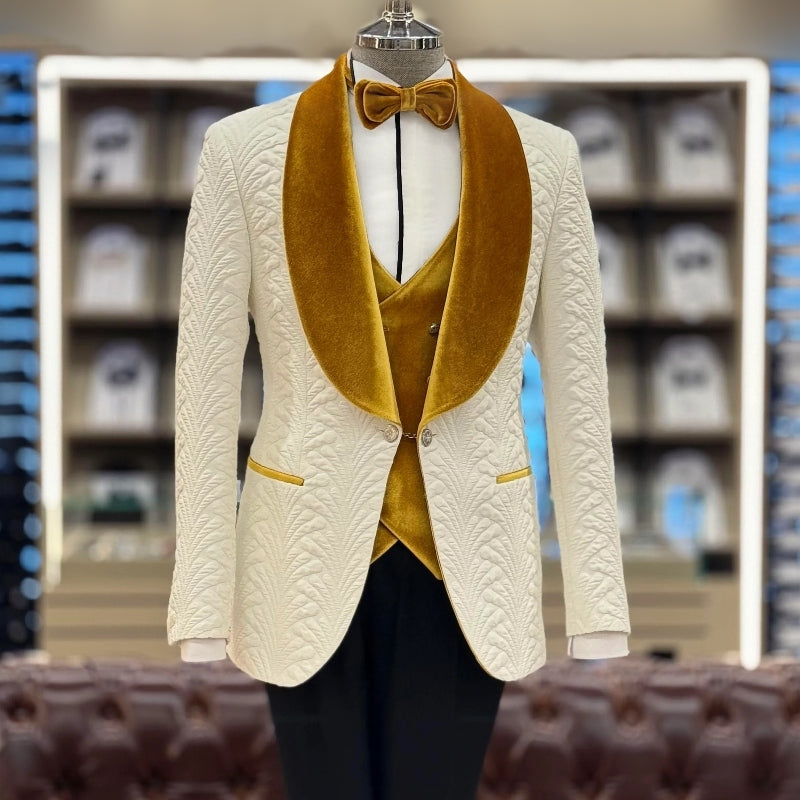 Classic White Jacquard Three-Piece Wedding Suit with Gold Velvet Lapel Classic White Jacquard Three-Piece Wedding Suit with Gold Velvet Lapel