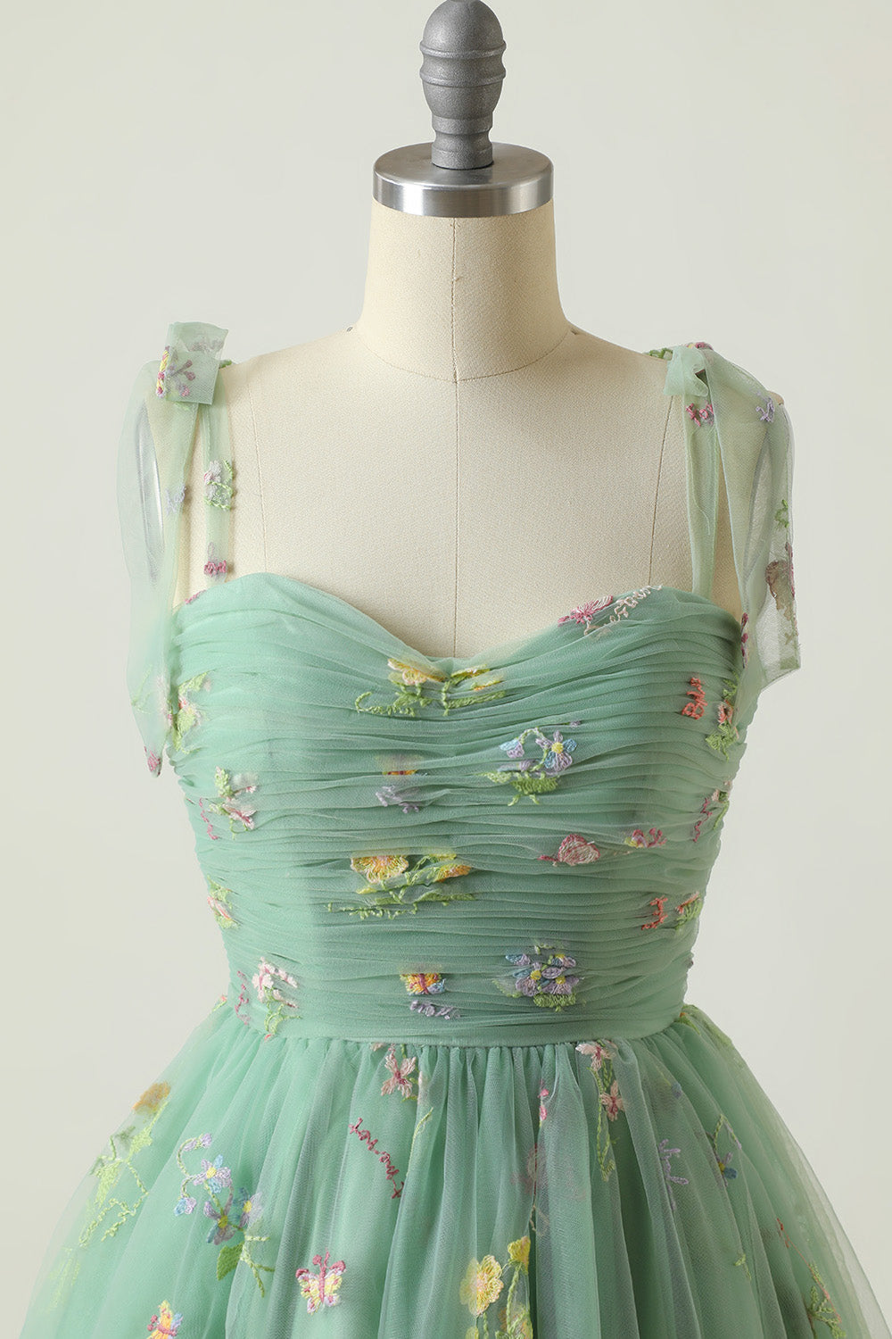 Cute A Line Green Spaghetti Straps Short Homecoming Dress with Embroidery