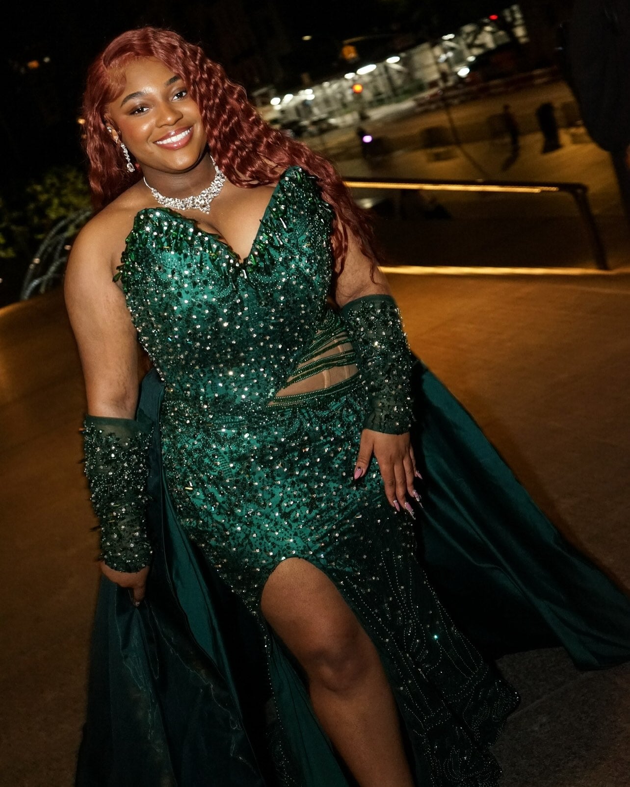 Dark Green Plus Size Mermaid Prom Dress Detachable Ball Gown Overskirt Off  Shoulder Sweetheart Heavy Dark Green Rhinestone Crystal Cluster Bugle Bead  Sequin Waist Cutout Sheer Illusion Long Gloves High Split |