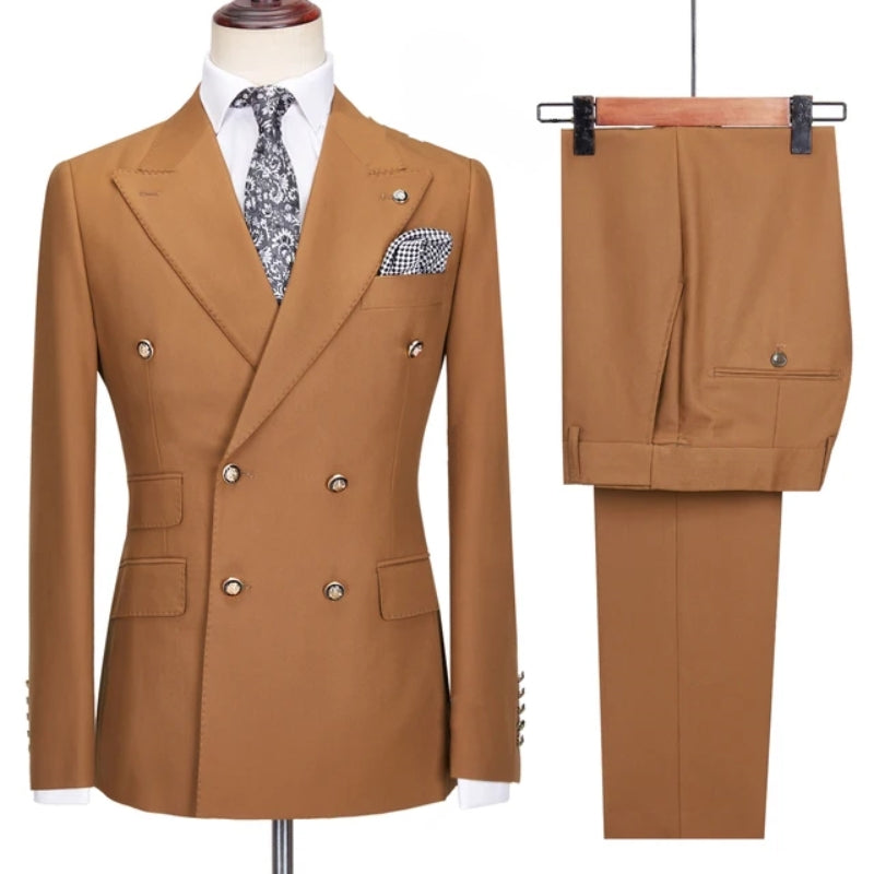 Dashing Brown Peak Lapel Double Breasted Prom Suit