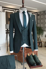 Deep Aqua Peaked Lapel Close Fitting Three Piece Men's Prom Suit