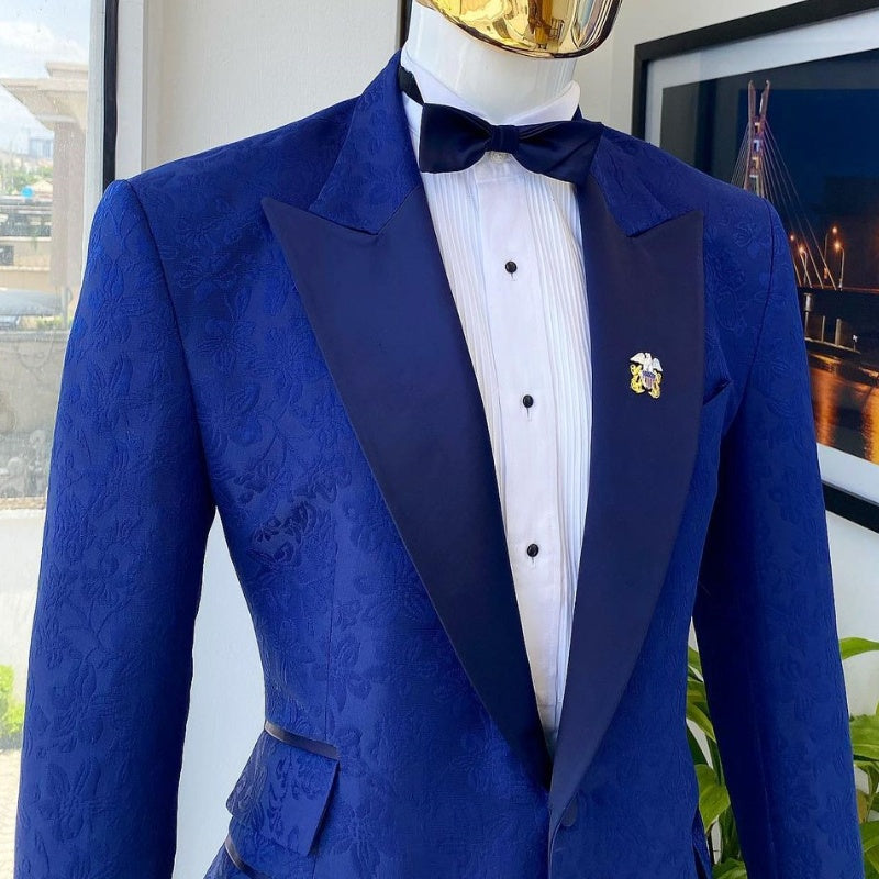 Deep Blue Peaked Lapel Slim Fit Jacquard Prom Suit For Men