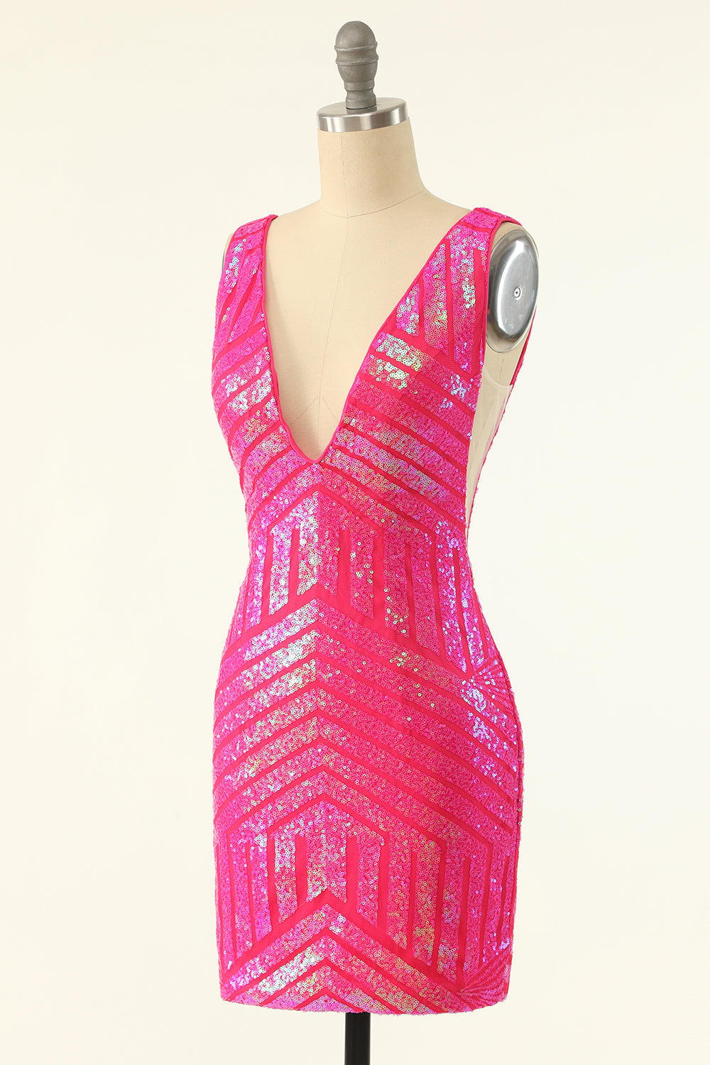 Deep V-Neck Wide Strap Geometric Chevron Pattern Sequin Open Back Bodycon Homecoming Dress Mini