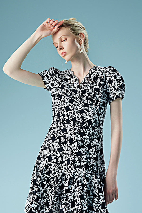 Designer Short Glitter V-neck Dress with Puff Sleeves