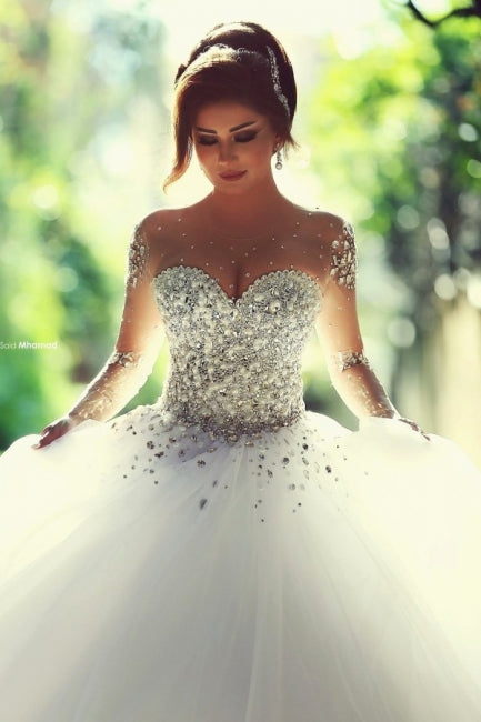 White scoop rhinestone ball gown wedding dress
