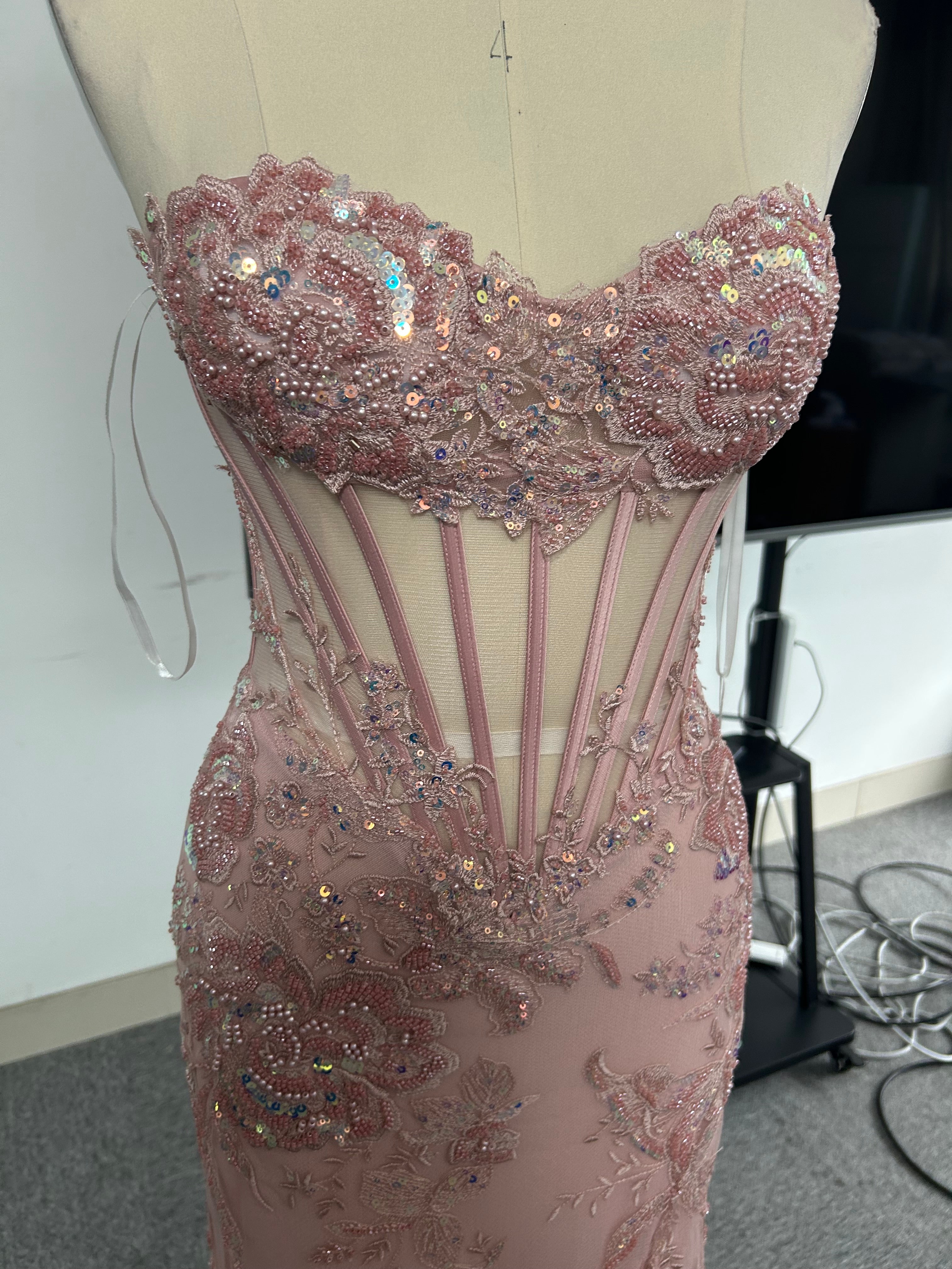 Dusty Pink Glitter Lace Mermaid Prom Dress Strapless Sweetheart Illusion Cage Corset Bodice High Slit Lace-Up Back Floor Length