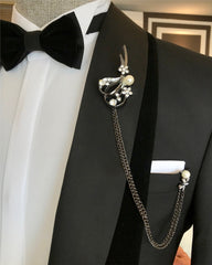 Elegant Black Shawl Collar Three-Piece Groom's Wedding Ensemble