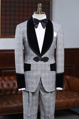 Elegant Gray Shawl Collar Plaid Groom's Wedding Suit