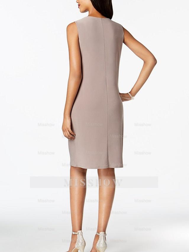 Elegant Knee-Length Mother of the Bride Sheath/Column Jewel Neck Dresses