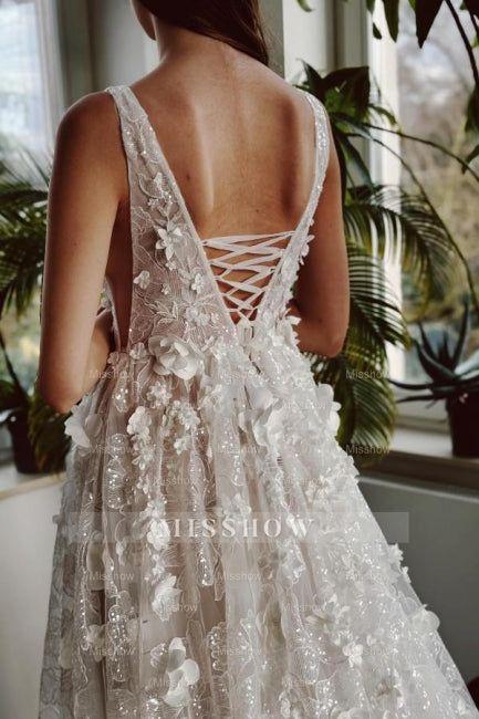 Elegant Long Ivory V-neck A-line Lace Wedding Dress With Glitter Elegant Long Ivory V-neck A-line Lace Wedding Dress With Glitter