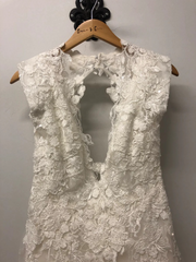 Elegant Long White A-line V-neck Sleeveless Lace Wedding Dress