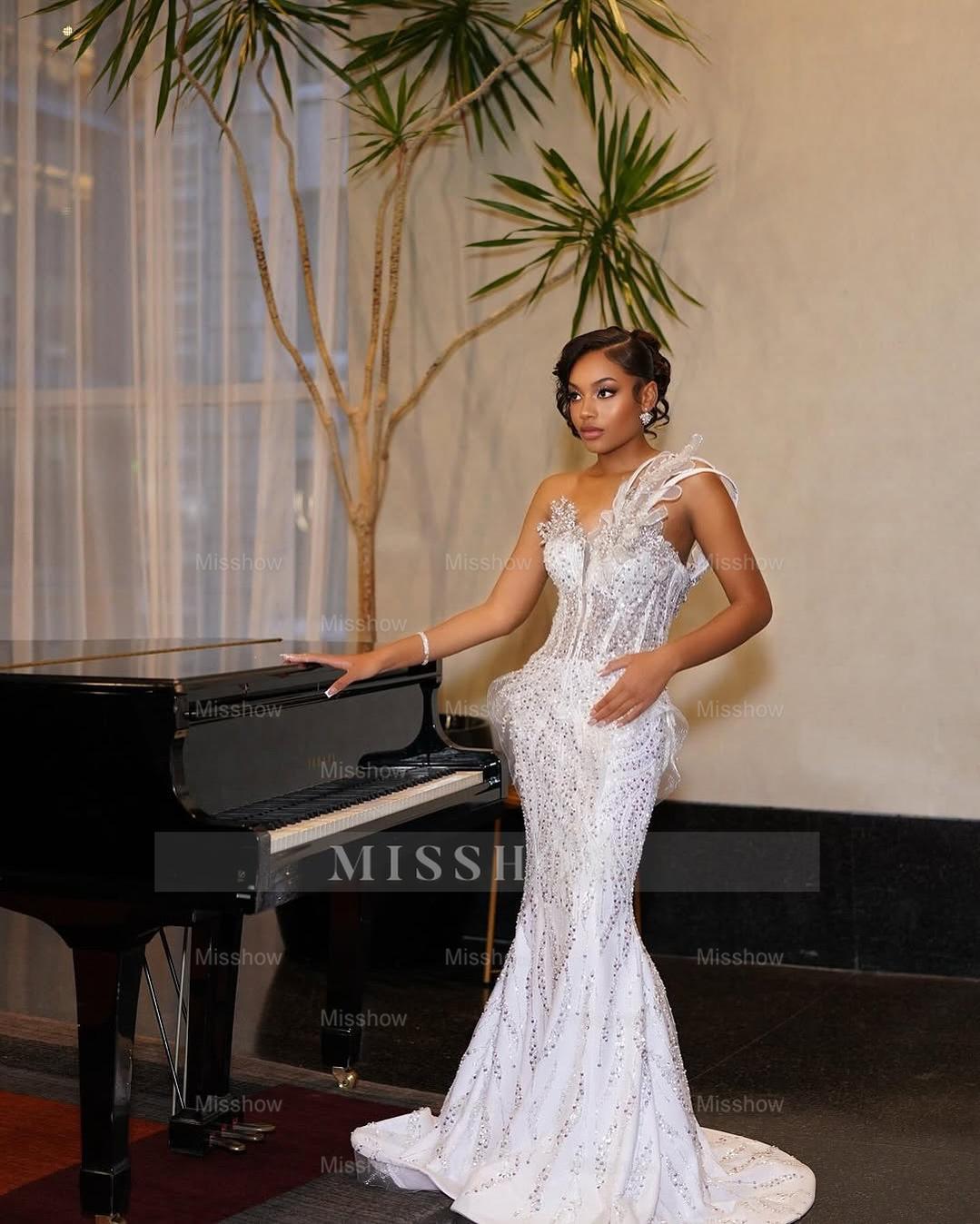 Elegant Long White One-Shoulder Sleeveless Mermaid Prom Dress with Sequins and Beadings