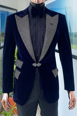 Elegant Navy Blue Peak Lapel Two-Piece Prom Suits