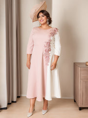 Elegant Plus Size Mother of the Bride A-Line/Princess Dress with 3/4 Sleeves Scoop Neck and Floral Appliques