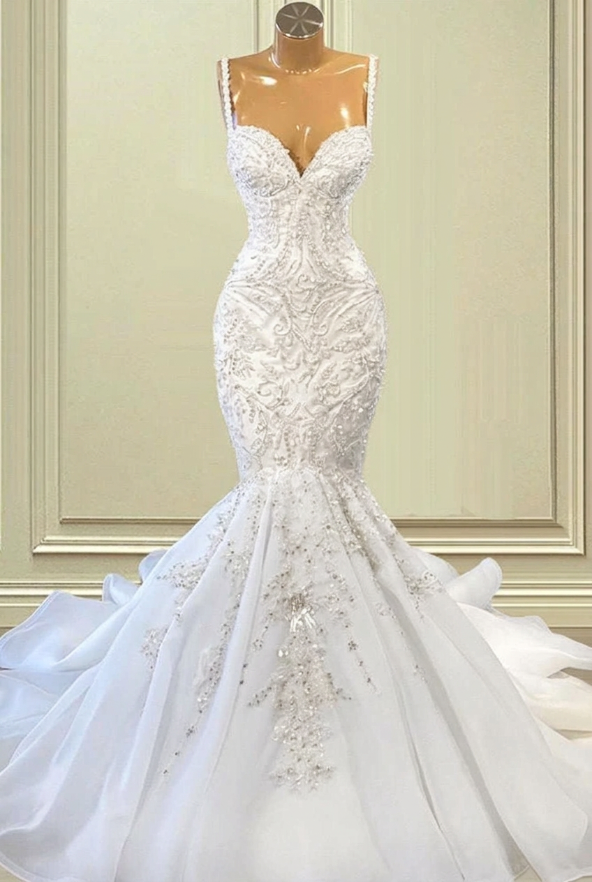 White sweetheart lace mermaid wedding dress