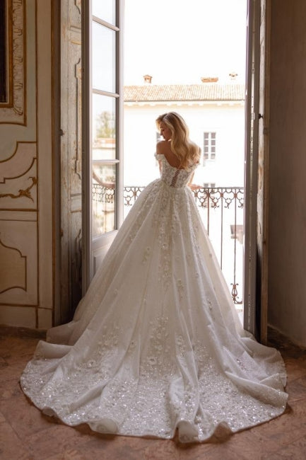 Elegant Sweetheart Off-the-shoulder Sequined Lace Ball Gown Wedding Dress With 3D Flowers