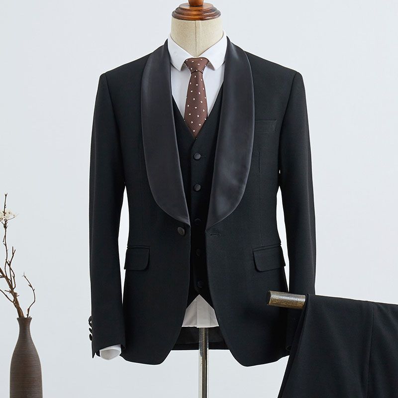 Elegant Three Pieces Slim Fit Custom Groom’s Wedding Suit