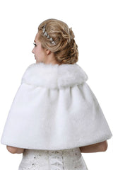 Elegant Warm Tulle White Half-Sleeves Casual Bride Wedding Wraps