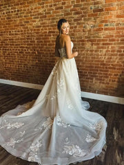 Elegant White A-Line Sweetheart Sleeveless Embroidery Sweep Train Backless Tulle Wedding Dresses