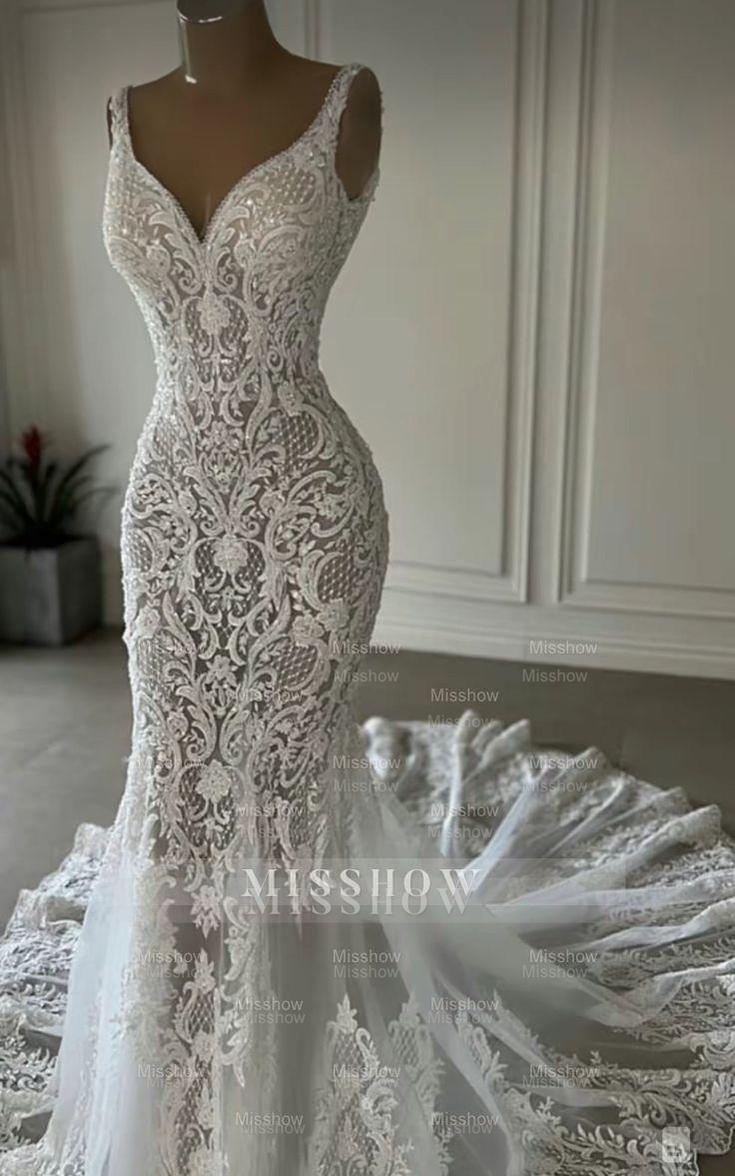 Elegant White Mermaid V-Neck Sleeveless Lace Wedding Dress - Timeless Bridal Gown