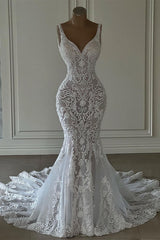 Elegant White Mermaid V-Neck Sleeveless Lace Wedding Dress - Timeless Bridal Gown