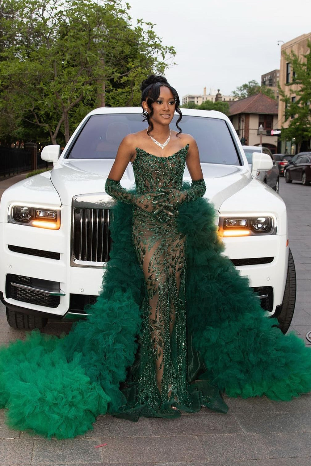 Emerald Green Mermaid Prom Dress Strapless Off Shoulder Sweetheart Sheer Illusion Crystal Rhinestone Botanical Vine Beaded Barely There Voluminous Tulle Ruffle Overskirt Cathedral Train with Gloves