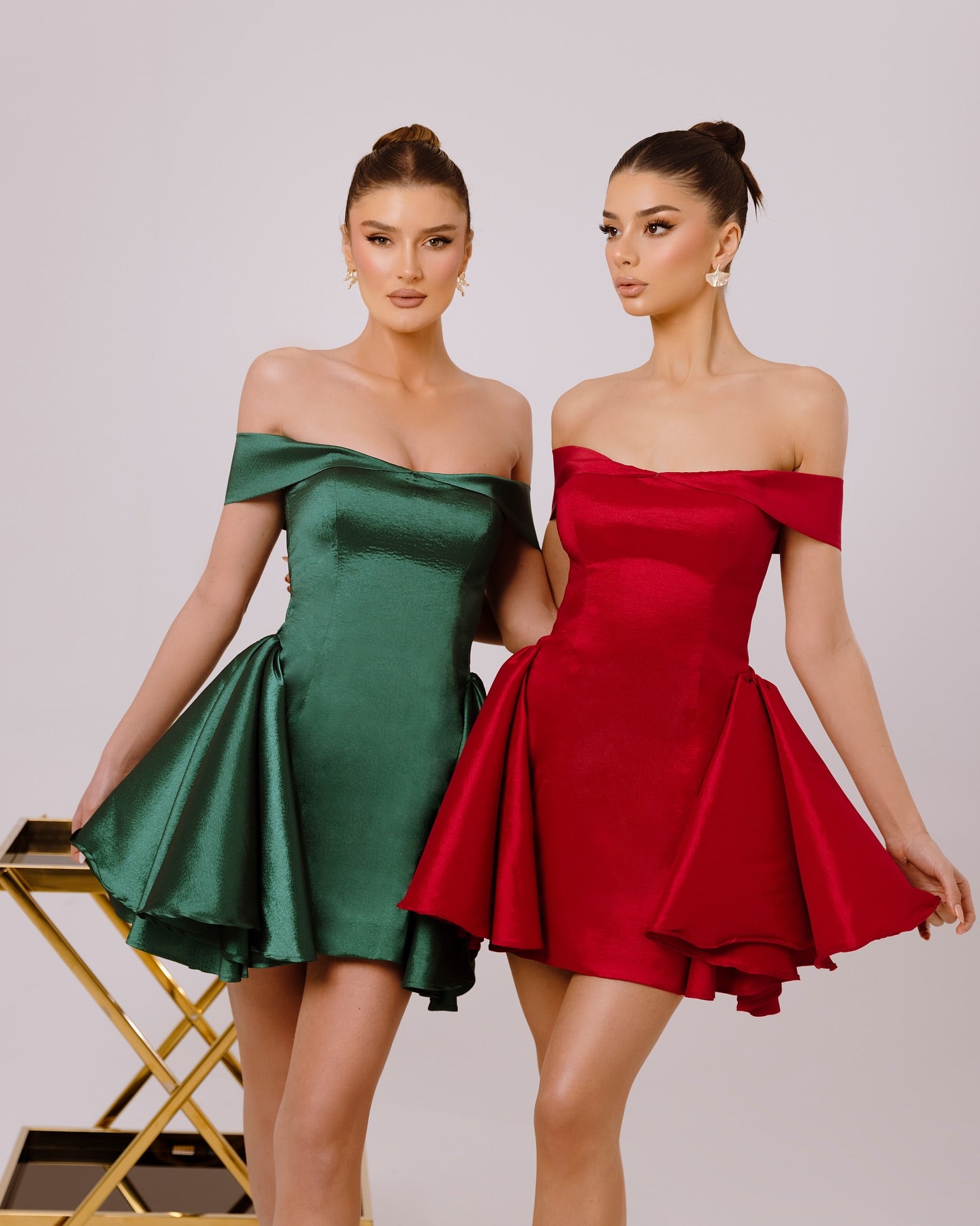 Emerald Green Off-Shoulder A-Line Mini Cocktail Dress Satin Corset Tiered Skirt
