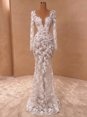 ivory v-neck applique A-line wedding dress