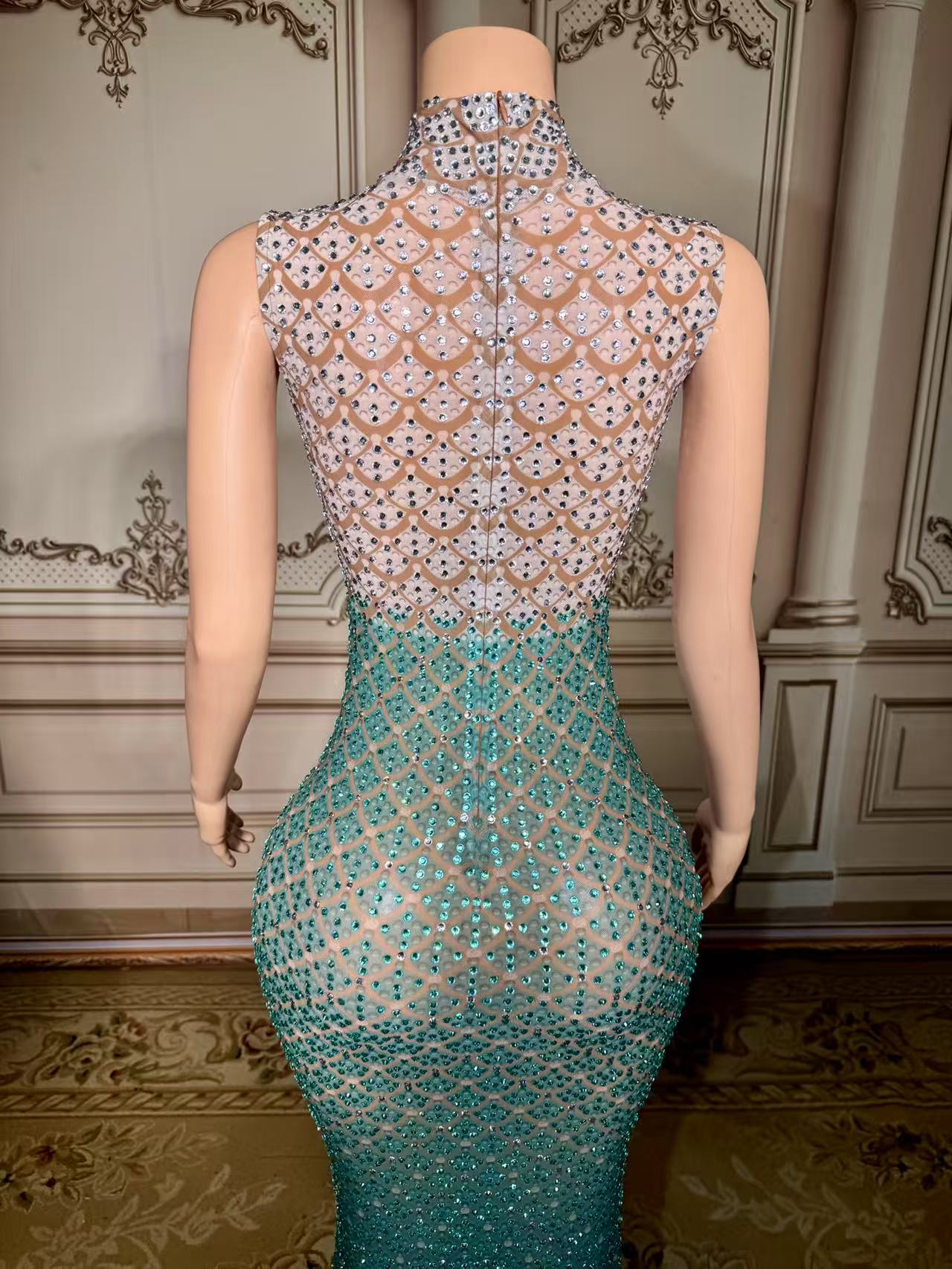 Fabulous Blue Mermaid High-Neck Beaded Sleeveless Floor-Length Evening Dresses With Rhinestones