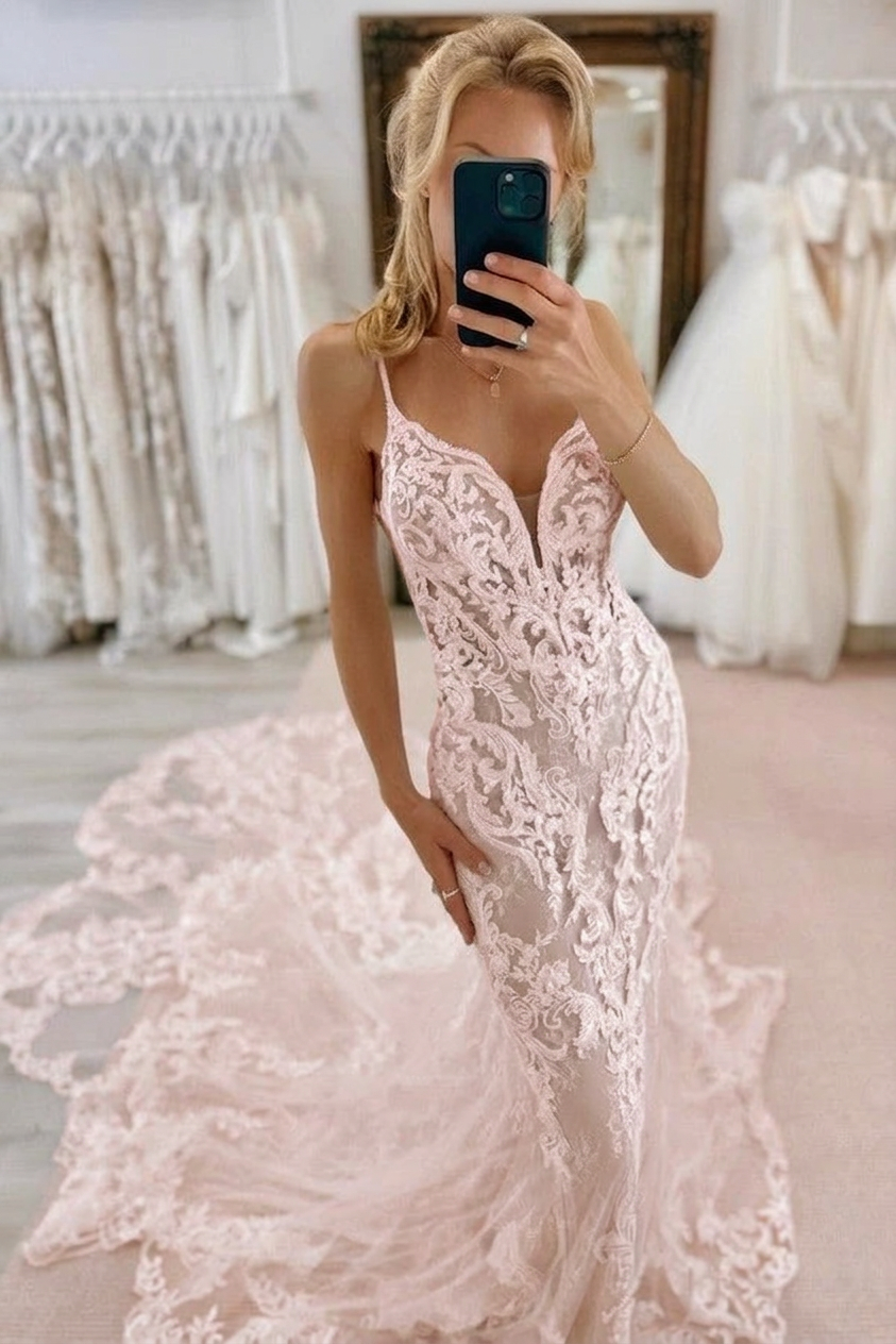 Fabulous Mermaid Tulle Lace Spaghetti Straps Sleeveless White Wedding Dresses With Appliques Train