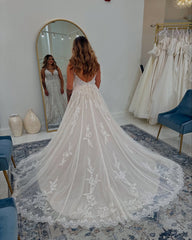 Fabulous White A-Line Spaghetti Straps V-Neck Sleeveless Lace Chapel Train Lace Wedding Dress With Appliques