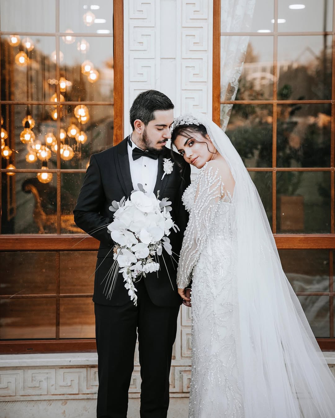 Fabulous White Mermaid Off-The-Shoulder Long Sleeves Beaded Detachable Train Tulle Wedding Dress With Peals