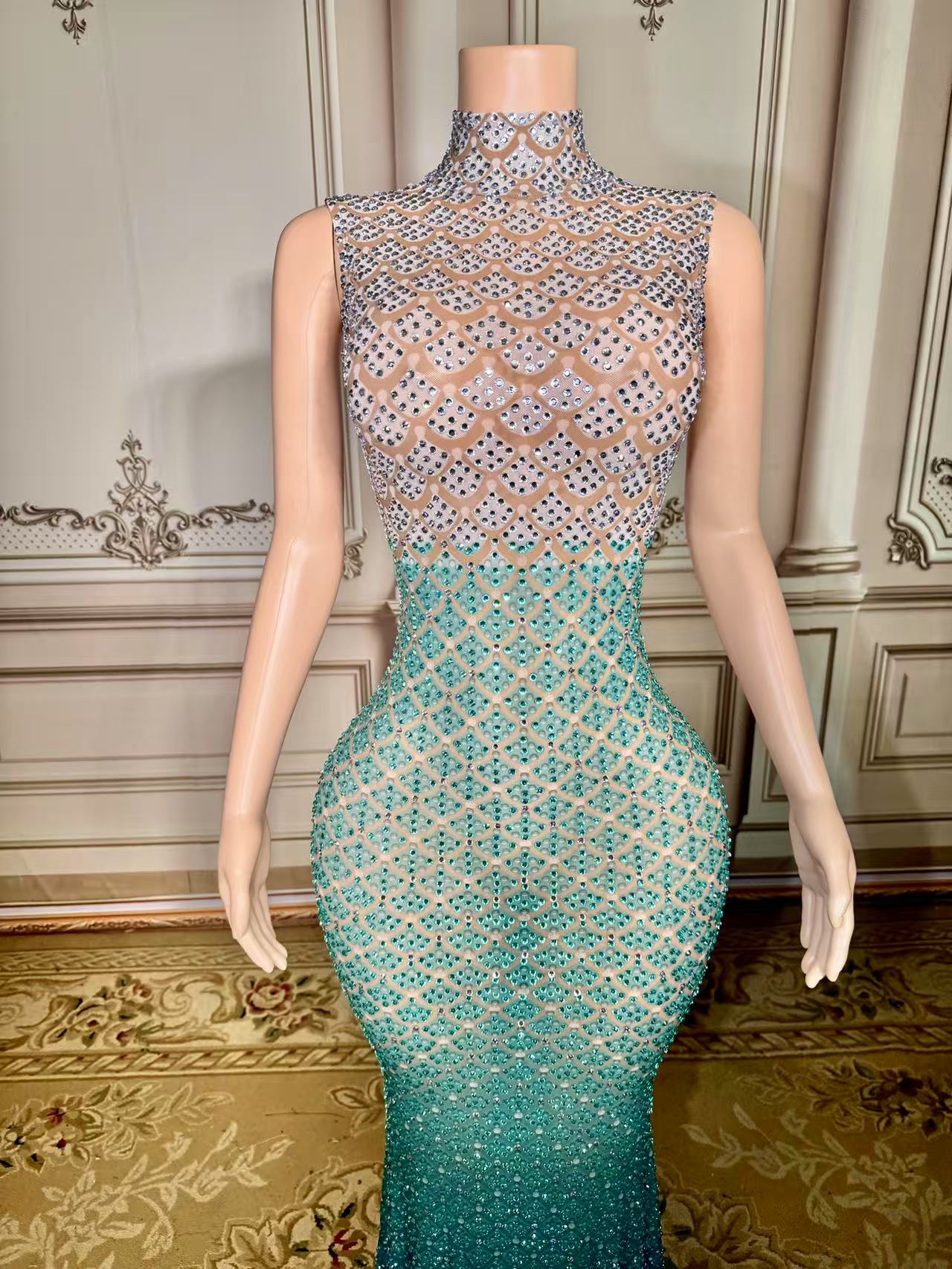 Fabulous Blue Mermaid High-Neck Beaded Sleeveless Floor-Length Evening Dresses With Rhinestones