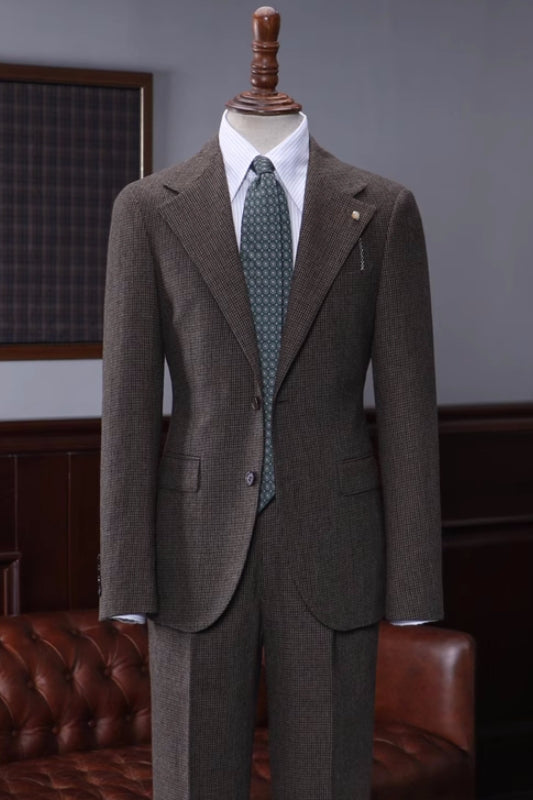 Fashion Coffee Peaked Lapel Men's Prom Suit