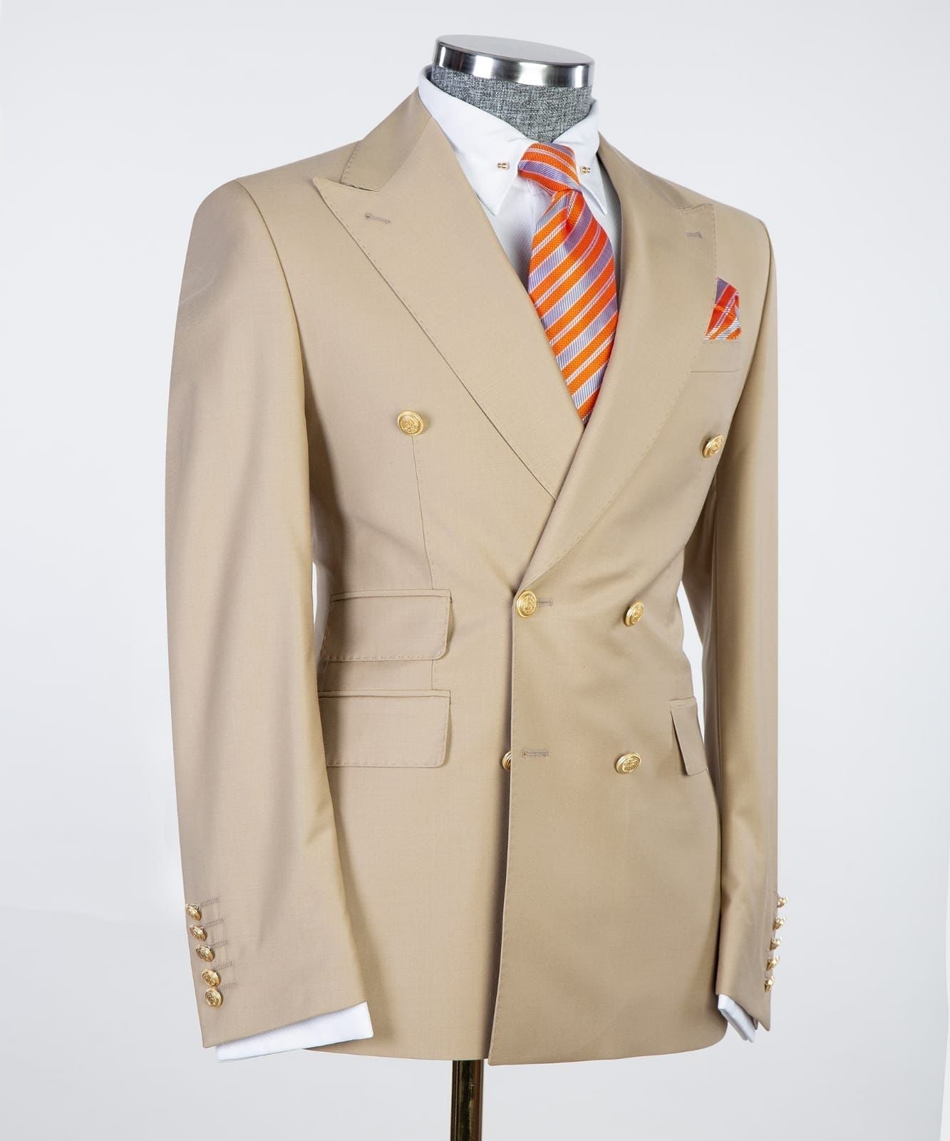 Fashionable Khaki Double Breasted Peak Lapel Business Men’s Suits