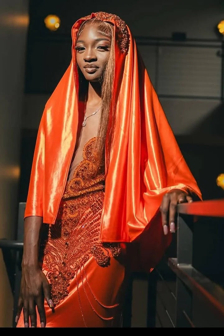 Fashionable Orange Sleeveless Mermaid Prom Dress With Beadings