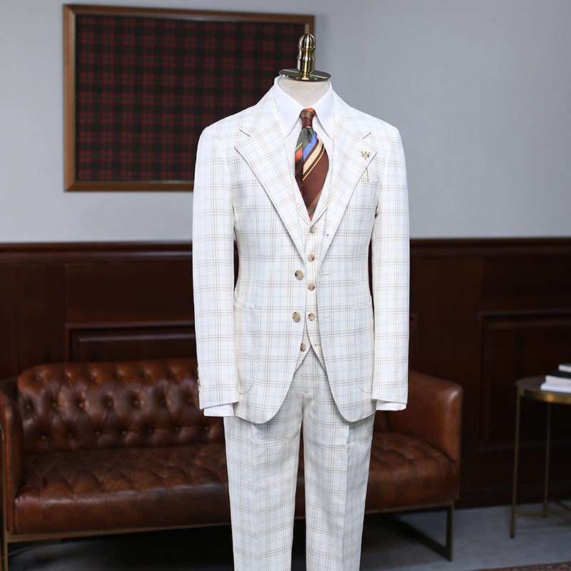Fashionable White Plaid Three Pieces Notched Lapel Slim Fit Suit