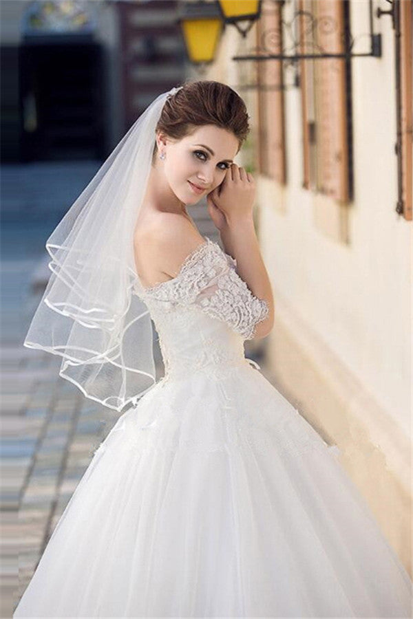 Floral Cute Tulle Lace Pencil Edge 0.8*0.9M Wedding Gloves with Comb | MISSHOW misshow.com Floral Cute Tulle Lace Pencil Edge 0.8*0.9M Wedding Gloves with Comb | MISSHOW misshow.com