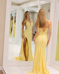 Funky Daffodil V-Neck Sleeveless Mermaid Prom Dress with Sequins and Slit