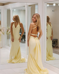 Girly Daffodil V-Neck Sleeveless Mermaid Prom Dress with Open Back