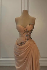 Glamorous Long Peach Strapless Sweetheart Satin Chiffon Sleeveless Prom Evening Dresses with Beads