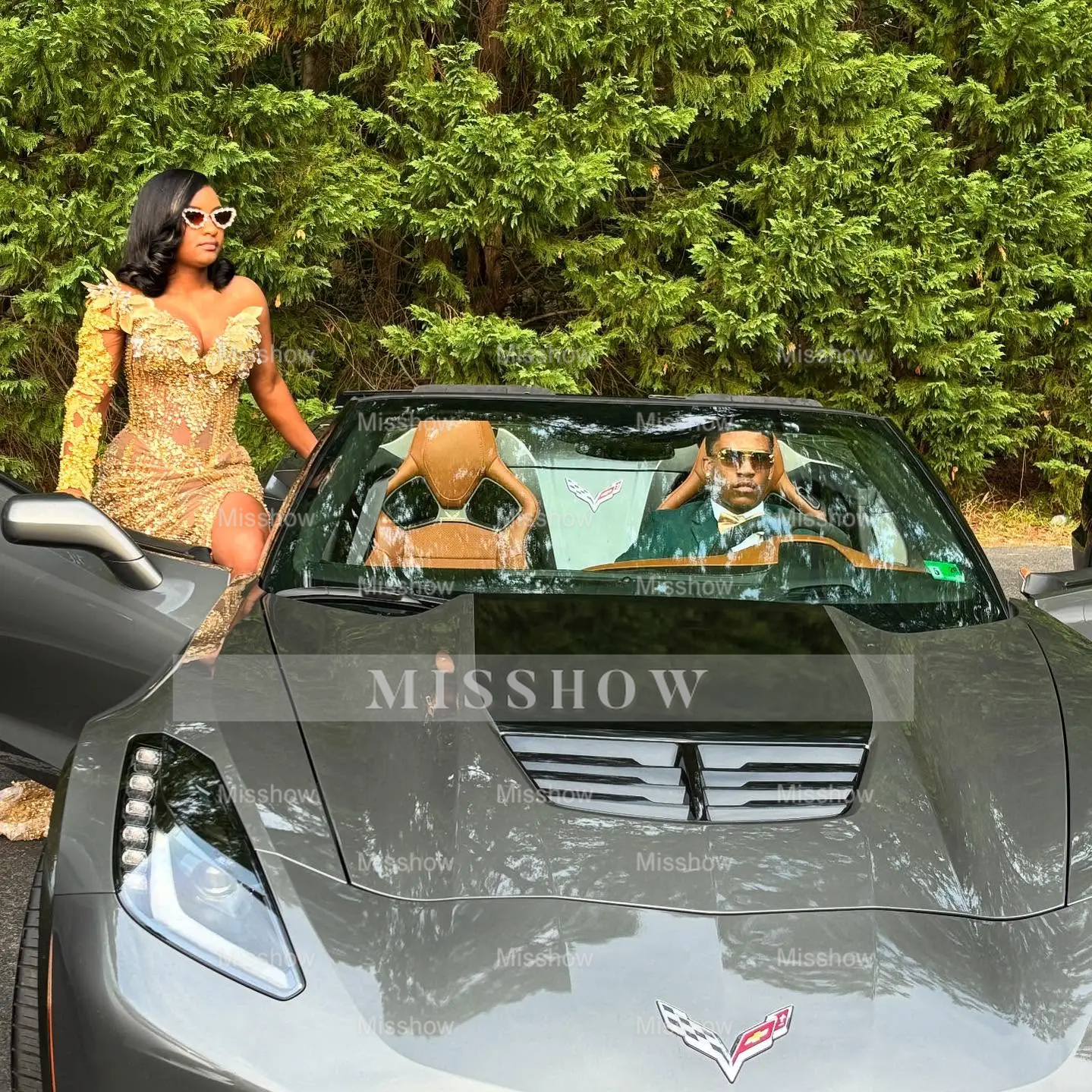 Glamorous One-Shoulder Gold Mermaid Prom Dress 3D Floral Illusion Bodice Prom Gown with Crystal Beading & High Slit