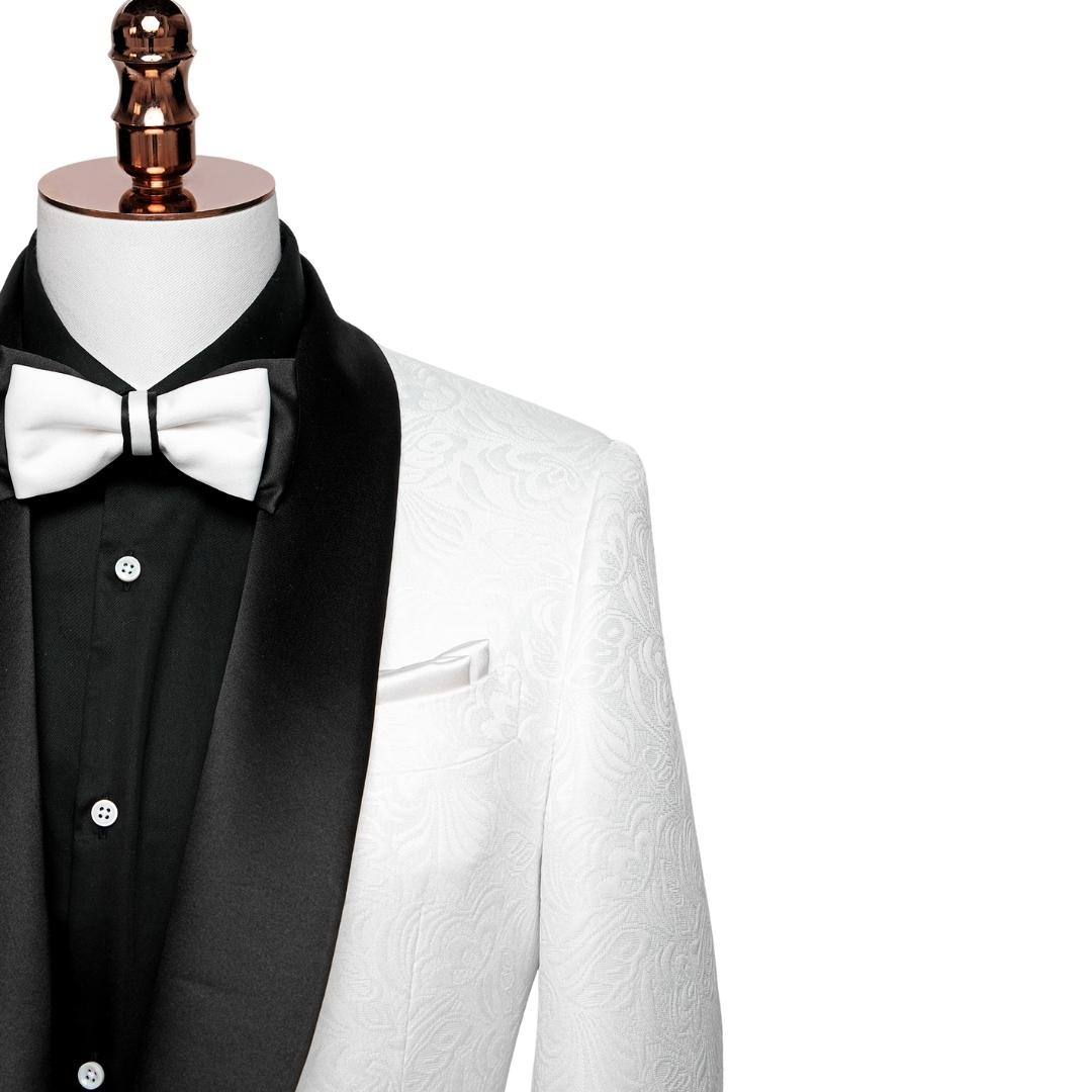 Glamorous White Jacquard Shawl Collar Two-Piece Groom's Suit