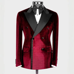 Gorgeous Burgundy Double-Breasted Velvet Peaked Lapel Prom Suit
