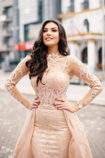 Gorgeous Column Lace High Neck Long Sleeve Prom Evening Dresses With Appliques Train